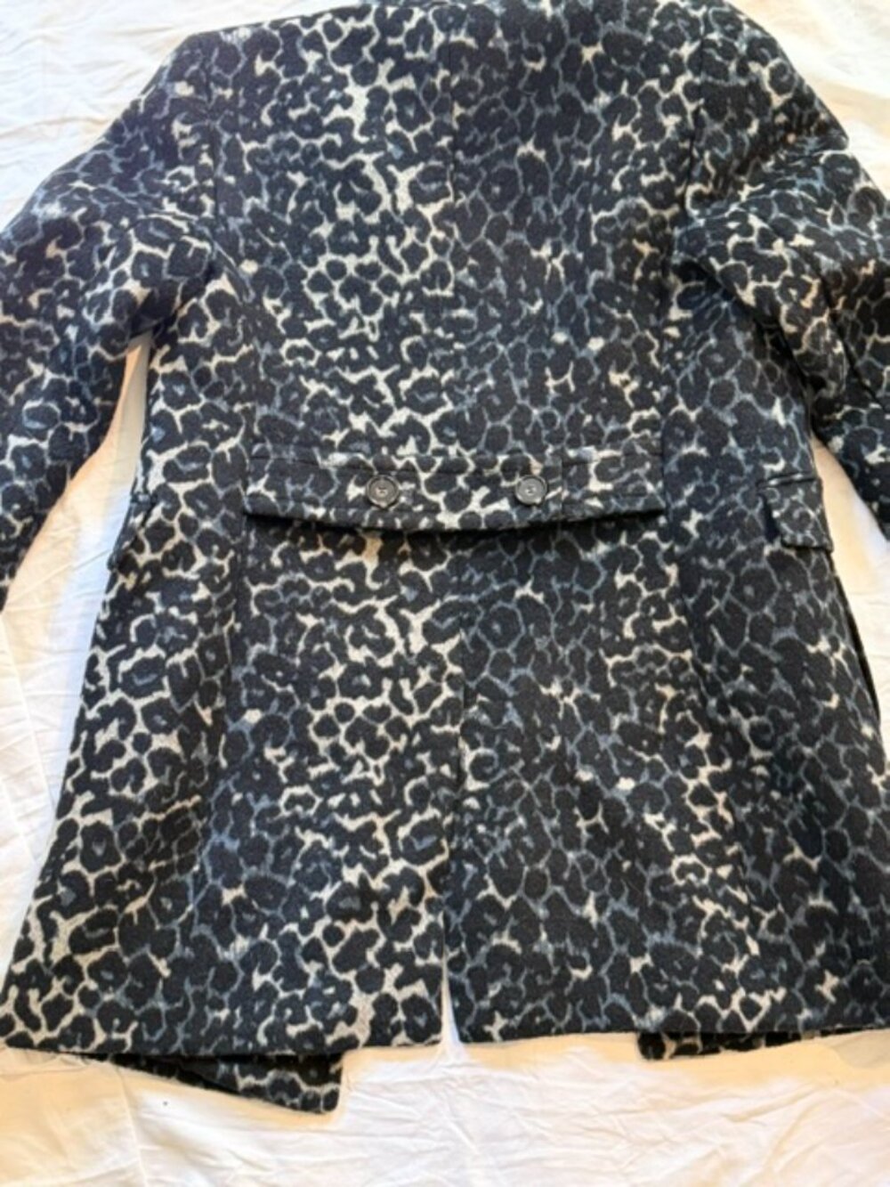 Ann Taylor LOFT Snow Leopard Print Car Coat, Women’s XS - Picture 3 of 7